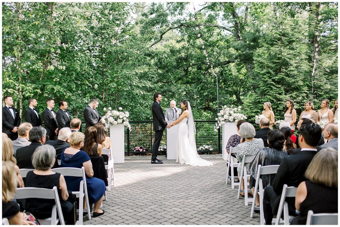 An Elegant & Sophisticated Lakeview Pavilion Wedding